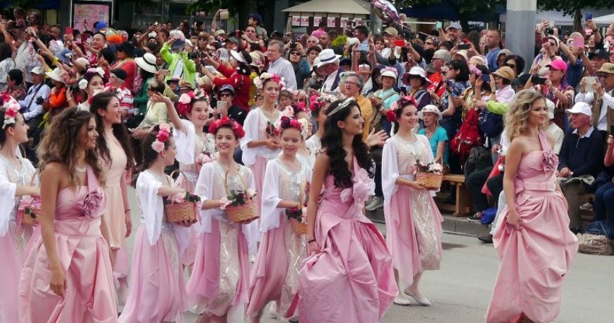Rose Valley &amp; Rose Festival, Kazanlak, Stara Zagora, Bulgaria